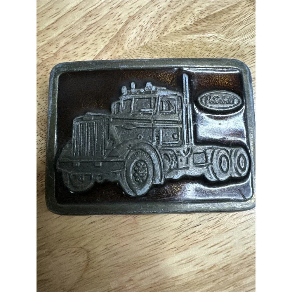 Vintage Peterbilt Truck Belt Buckle – Metal Enamel Semi Truck Design